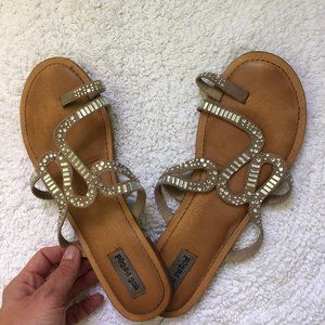 Sandals (Surf Shop)